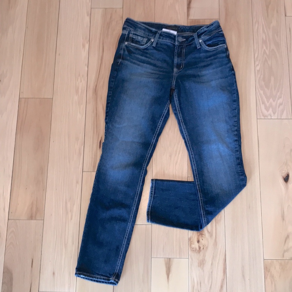 Blue Jeans Macy’s silver elyse  jeans W 28 L 31